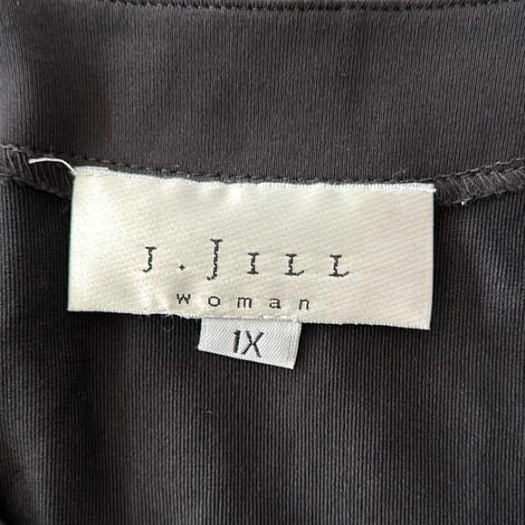 J Jill Woman Button Cardigan Top - Picture 5 of 9